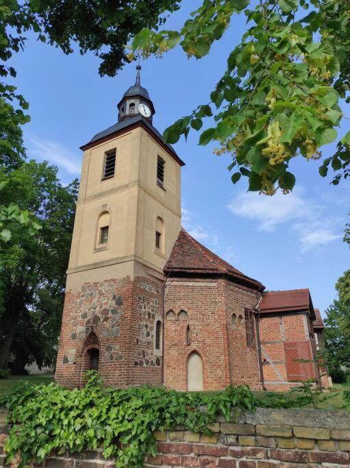 Storchennest - Ferienwohnung Am Storchenradweg Ketzur ภายนอก รูปภาพ